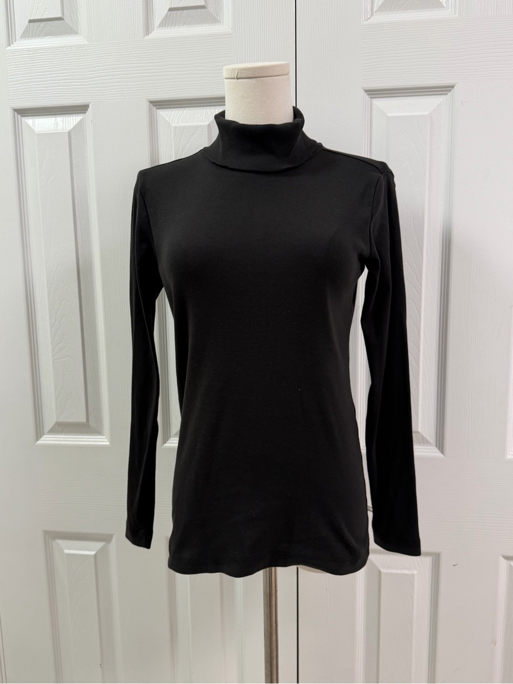Eddie Bauer Black Ribbed Turtleneck Long Sleeve Top Size S